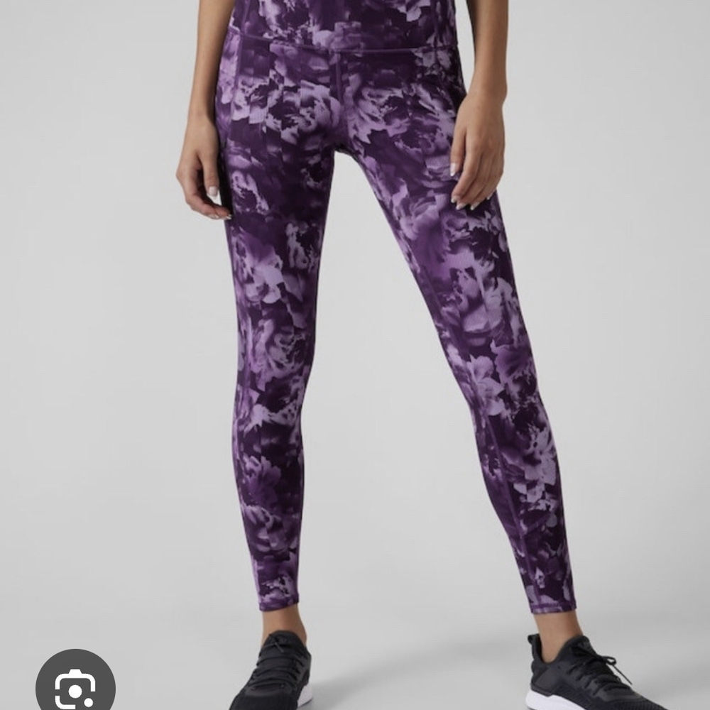NWOT Athleta Rainer HR Tight Plush Supersonic Spliced Floral Violet Sz Xs